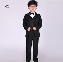 Load image into Gallery viewer, Classic Elegant Fashion Exquisite Embroidery Lovely Boy's Wedding Attire/Boy's 5-piece Set Suit 1046